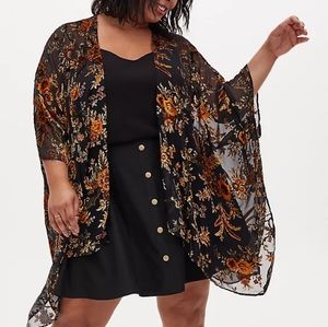 Torrid one size Kimono